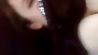 Ritzy Alie s apetitom liže ud svog partnera