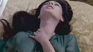 Svetlokosa vrag Chloe Lynn buši svoju pizdu dildom