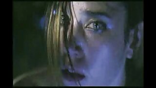 Bootyliscious japanska djevojka dobiva svoju macu lizati i jebano pseći stil