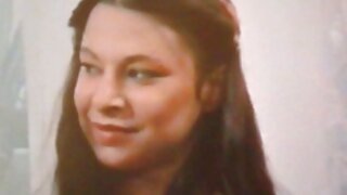 Zapanjujuća sexpot Coco Valentina se žestoko udara u pseći stil